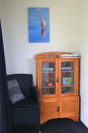 Kotuku Cottage - Photo3