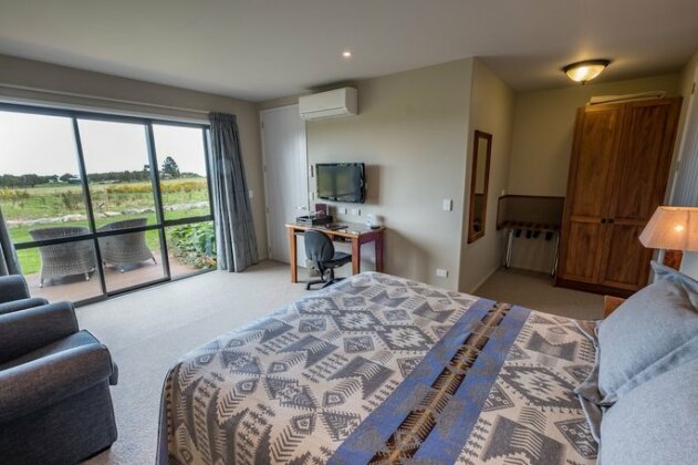 Manakau Lodge - Photo4