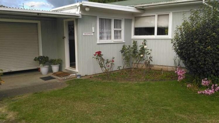 Cicada Motel - Photo2