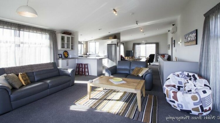 Hillcrest Lodge B - Photo5