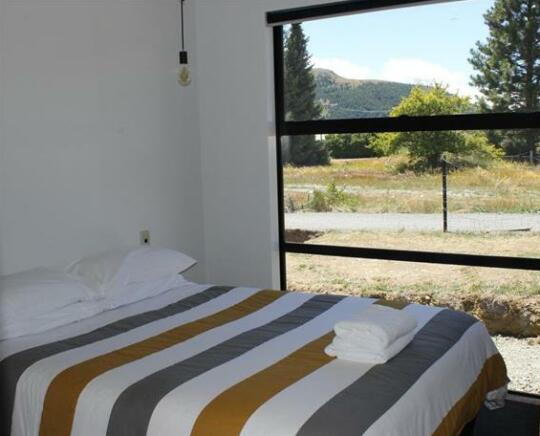Number 4 Lake Tekapo - Photo5