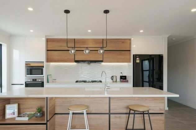 Snowy Peak Apartment - Photo4