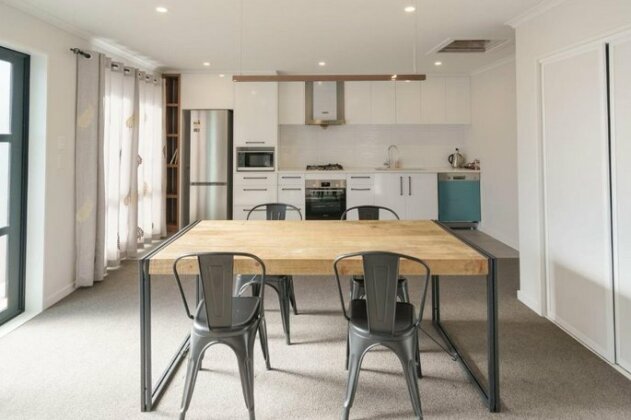 Snowy Peak Apartment - Photo5
