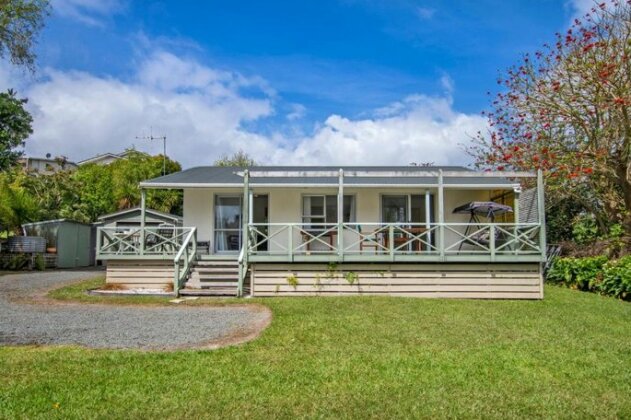 The Taranui Cottage - Mangawhai Heads Holiday Home