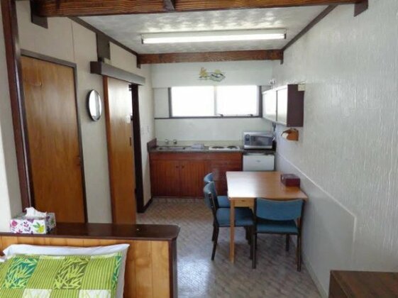 San Marino Motor Lodge - Photo5