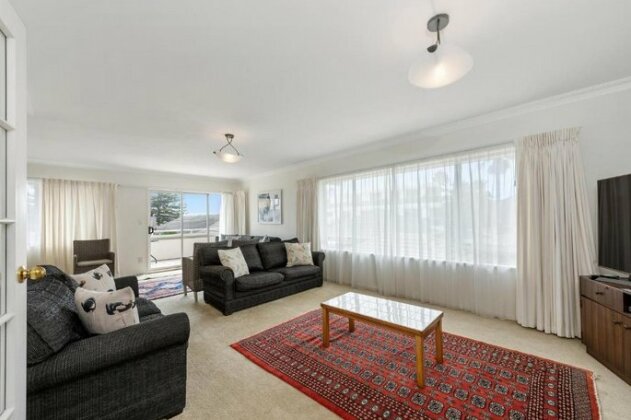 Central at the Mount - Mount Maunganui Holiday Home - Photo4