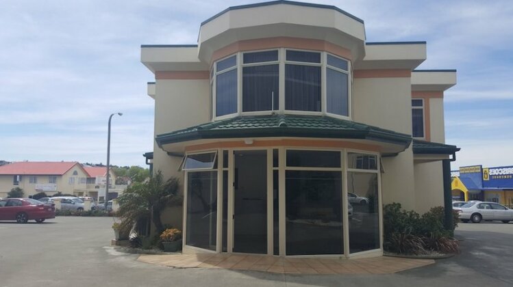 Beachfront Motel - Photo3