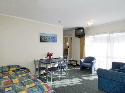 Pania Lodge Motels Napier - Photo3
