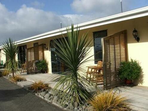 New Plymouth TOP 10 Holiday Park - Photo2