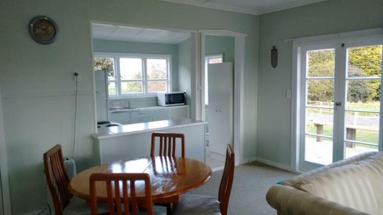 Oak Ridge Cottage - Photo5