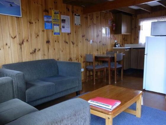 Ossies Motels and Chalets - Photo2