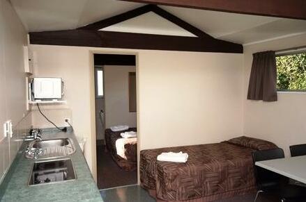 Omokoroa Kiwi Holiday Park - Photo4