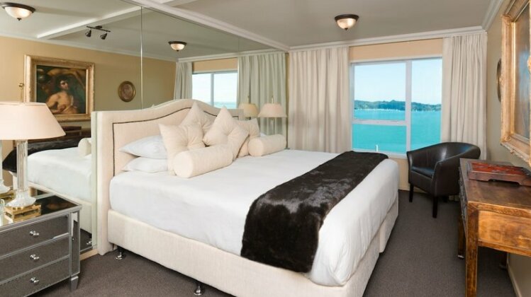 Moon Shadow Luxury B&B - Photo4