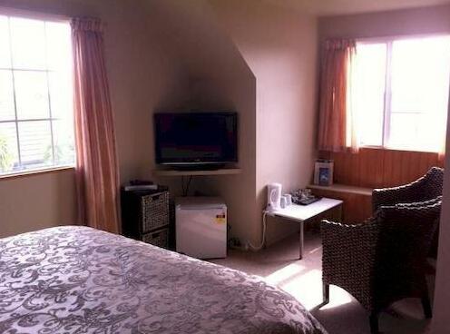 Royal Palms Papamoa Bed & Breakfast - Photo5