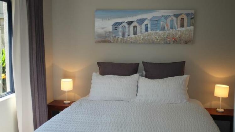 Salt and Sand Bed & Breakfast - Photo5