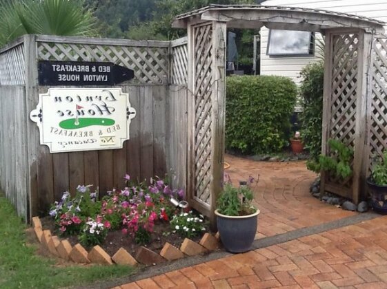 Lynton House Pauanui - Photo2
