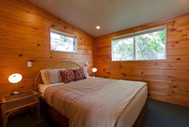 Pauanui Pines Motor Lodge - Photo3