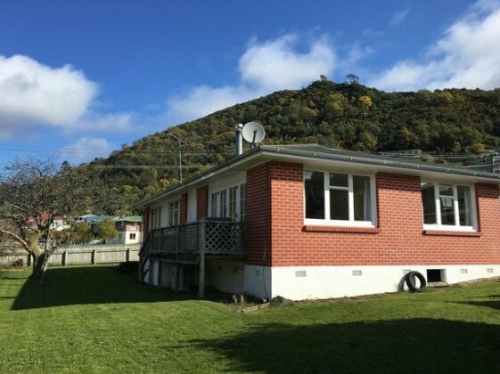 Close to Picton Town