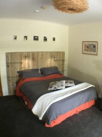 Photo 4