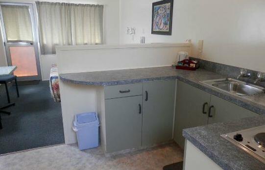 Pukenui Lodge Motel - Photo3