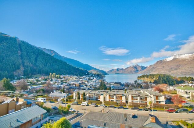 Catalina's Luxury Apartments Central Queenstown - Photo2