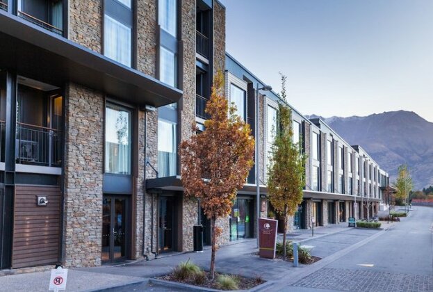 DoubleTree by Hilton Queenstown