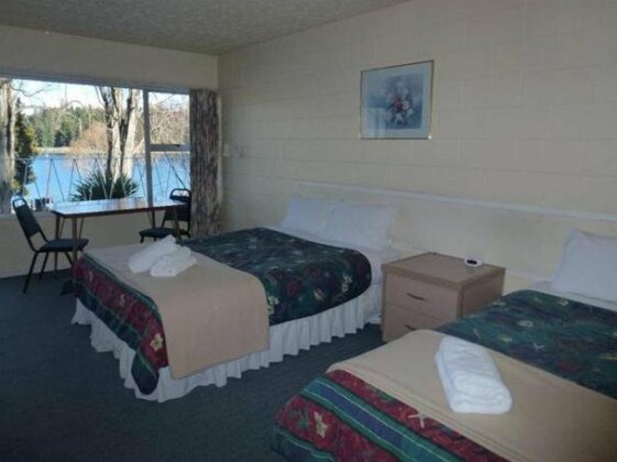 Lakeside Motel Queenstown - Photo2