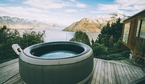 Quintessential Queenstown Cottage Panoramic Views