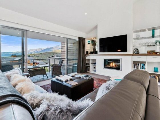 Skye Horizons - Queenstown Holiday Home - Photo4