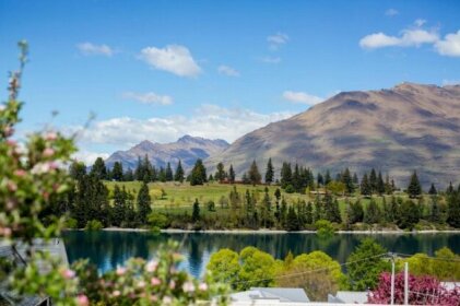 Stay of Queenstown