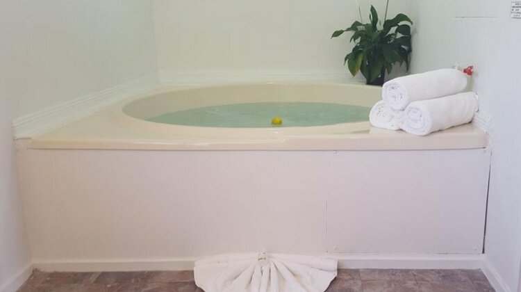 Boulevard Motel & Restaurant - Photo2