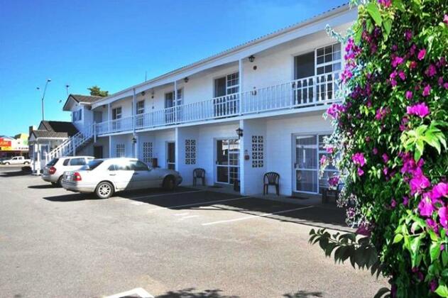 Golden Glow Motel - Photo2