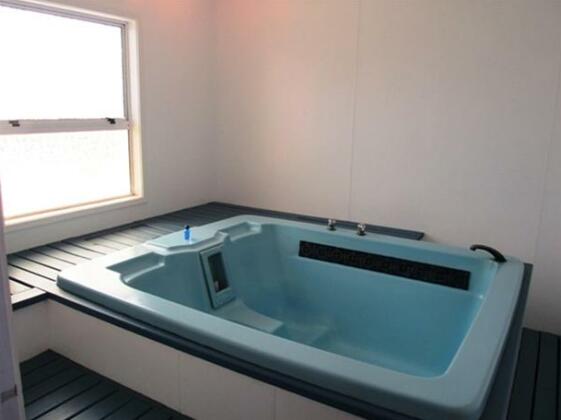 Golden Glow Motel - Photo4