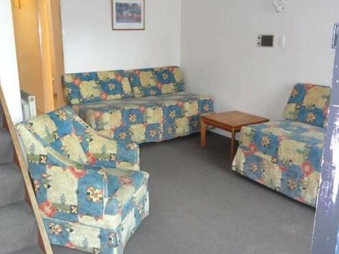 Gwendoline Court Motel - Photo4