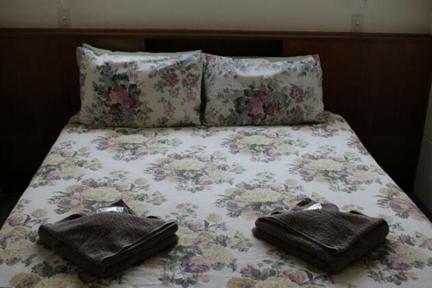 Pineland Motor Lodge - Photo2