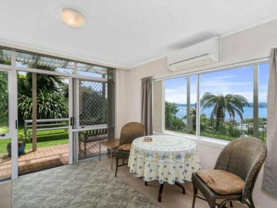 Rainbow Holiday House - Photo5