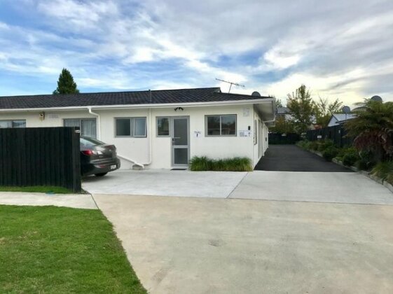 Rose Apartments Unit 6 Central Rotorua-Accommodation & Spa - Photo3