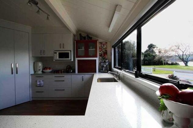 The Rising Trout Bed and Breakfast - Photo2