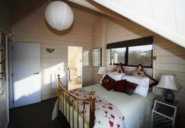 The Rising Trout Bed and Breakfast - Photo5