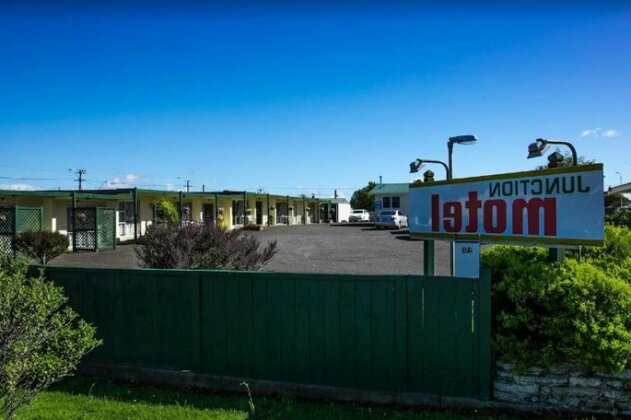Junction Motel Sanson
