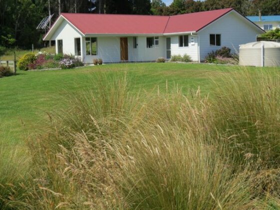 Waikawa House - Photo2