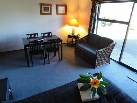 Pacific Harbour Villas - Photo5