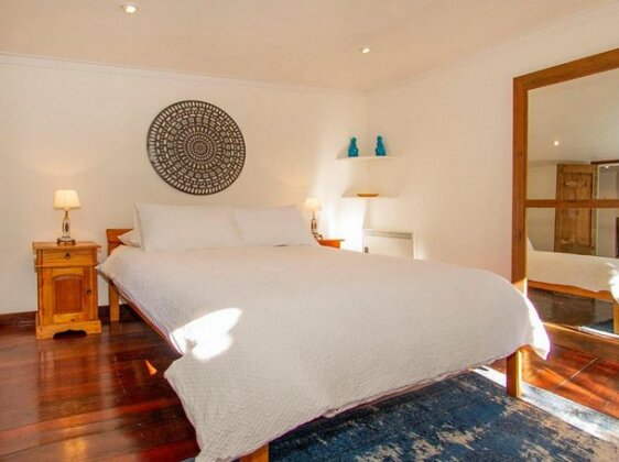Tairua Treehouse - Tairua Holiday Home - Photo5
