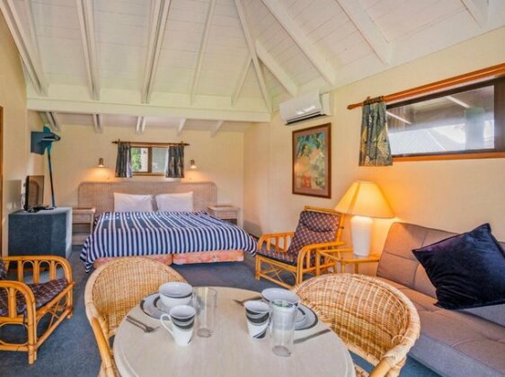 Villa 8 - Tairua Studio Unit - Photo5