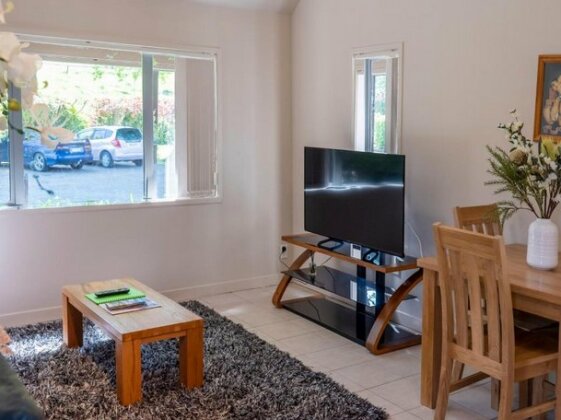0ropi Lodges - Photo2