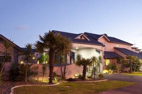 Aquarius Motor Inn Tauranga - Photo2