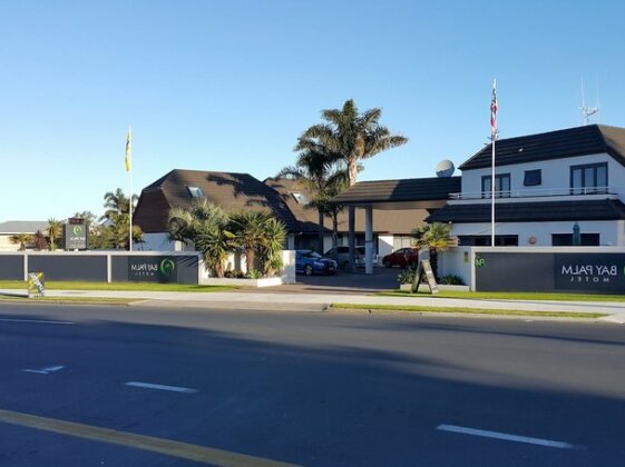 Bay Palm Motel