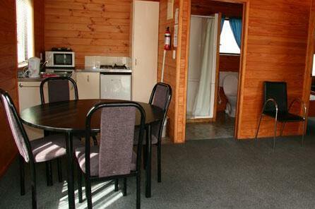 Golden Grove Holiday Park - Photo5