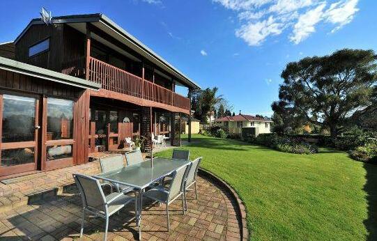 Harbinger House - Photo4