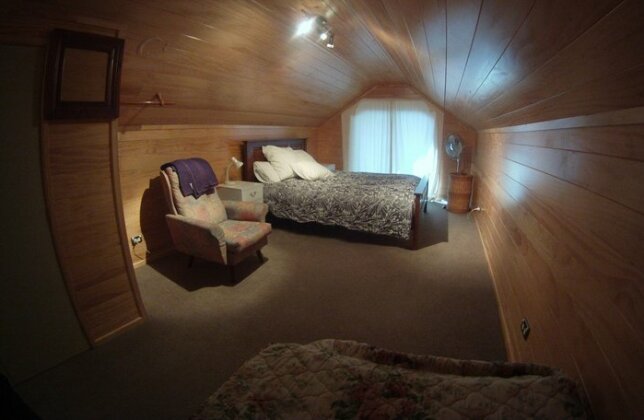 Homestay - Spacious Family Friendly Home - Photo2